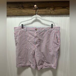 Vineyard Vines seersucker Breaker flat front Red White Blue Striped Shorts sz 42